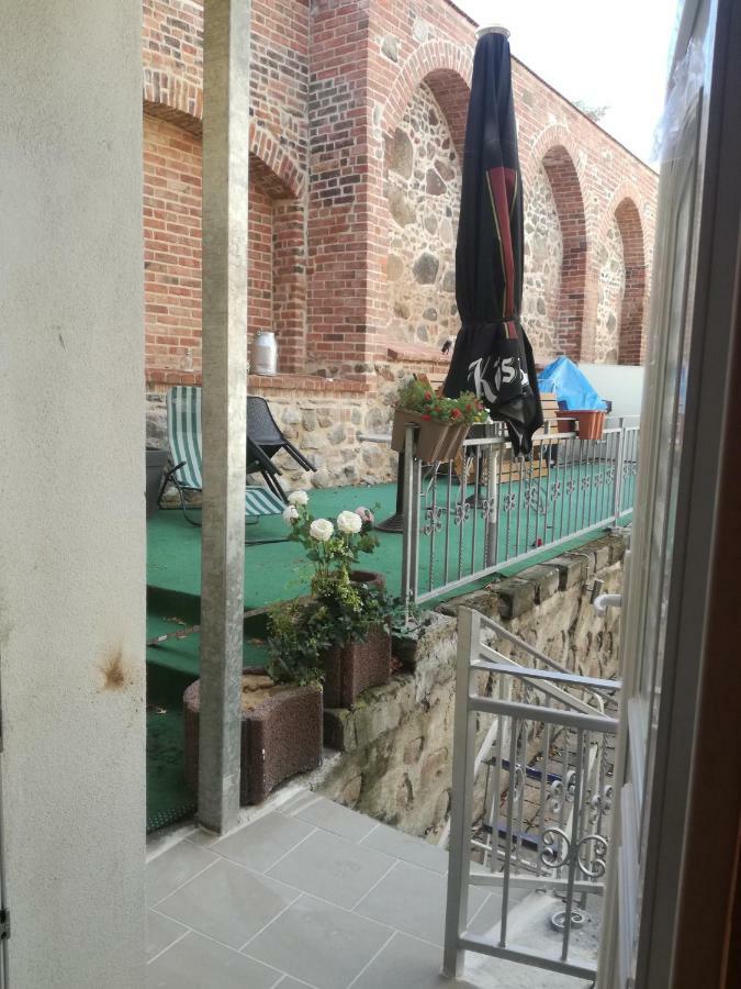 Pension Schlosswache-Zerbst Экстерьер фото